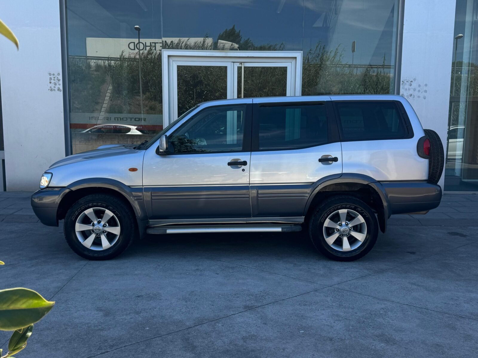 NISSAN Terrano 3.0DI Sport 5p