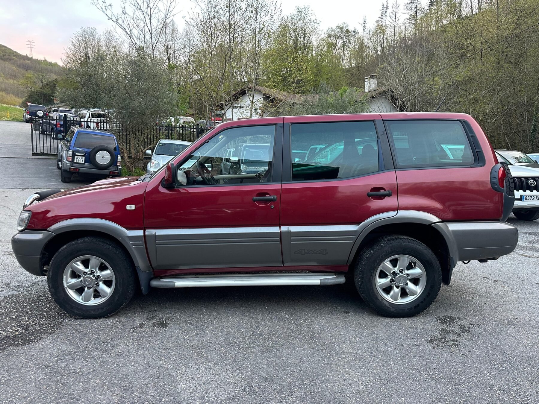 NISSAN Terrano II 2.7 TDi Elegance 5p