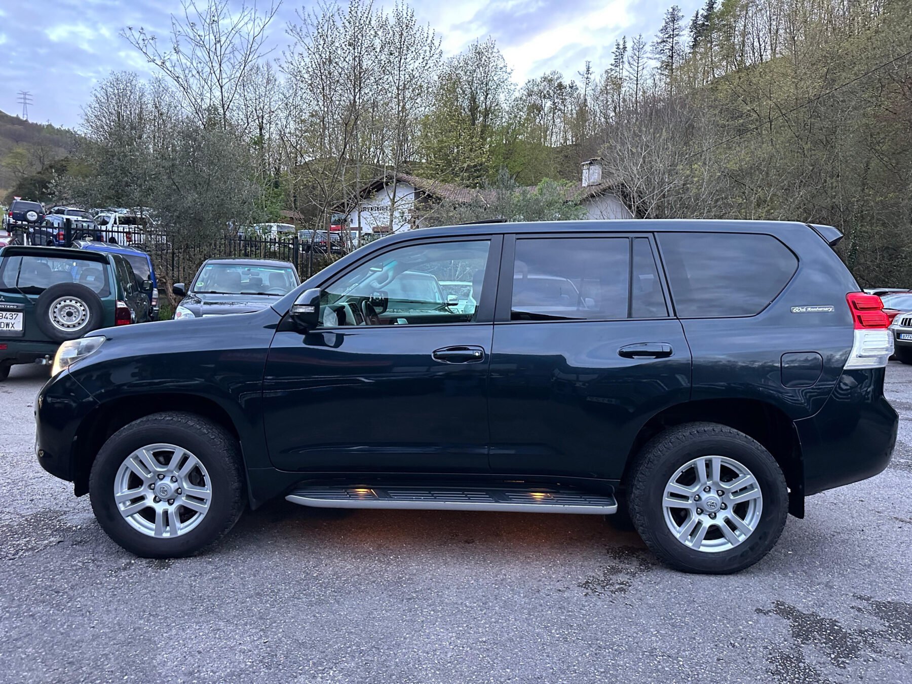 TOYOTA Land Cruiser 3.0 D4D LIMITED AUTO