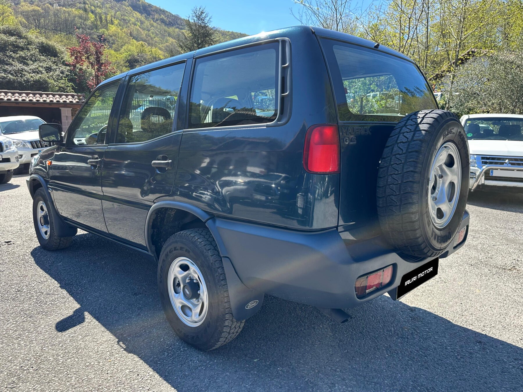 NISSAN Terrano II 2.7 TD LX