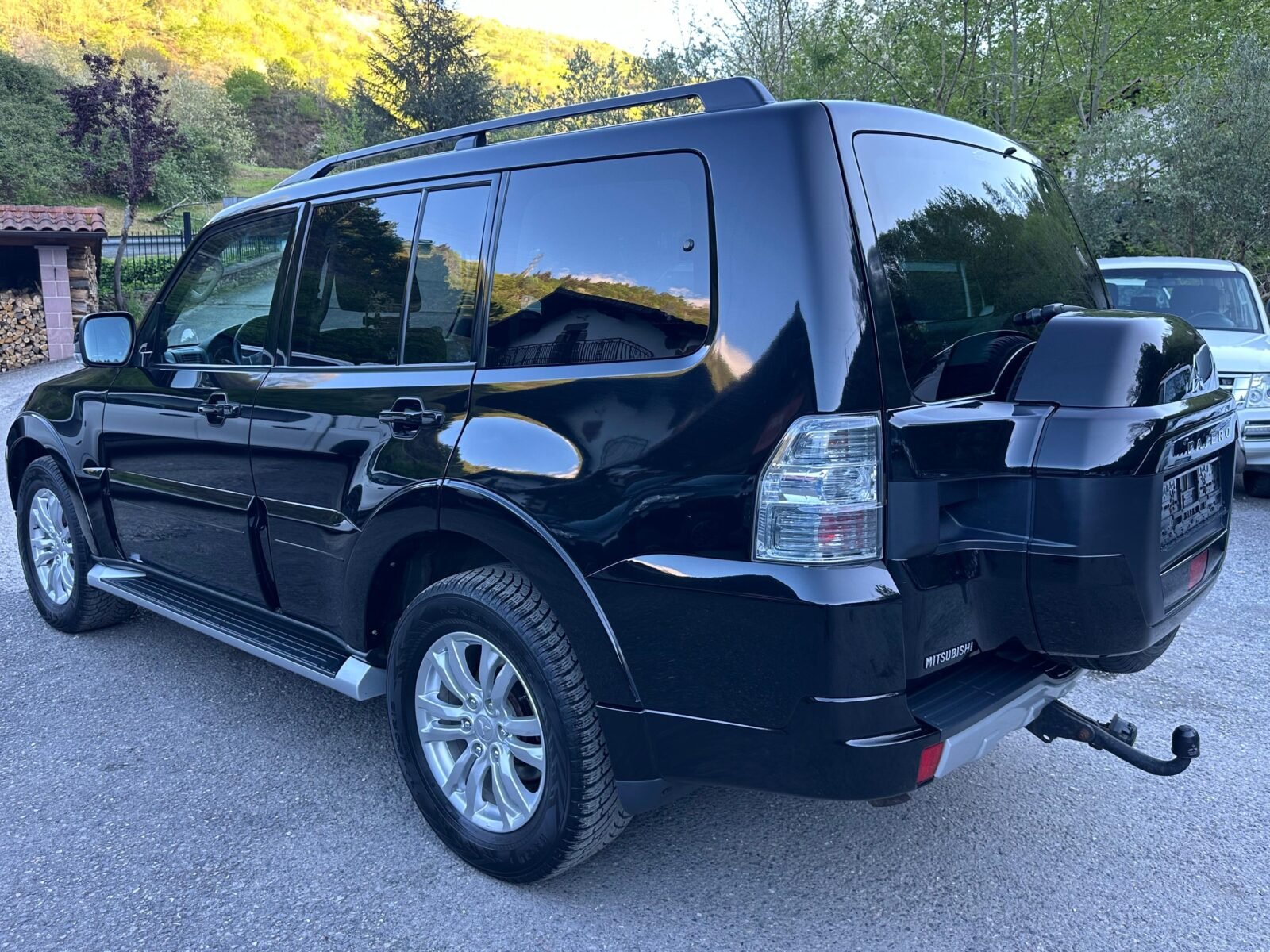 MITSUBISHI Montero 3.2 DID Kaiteki Auto