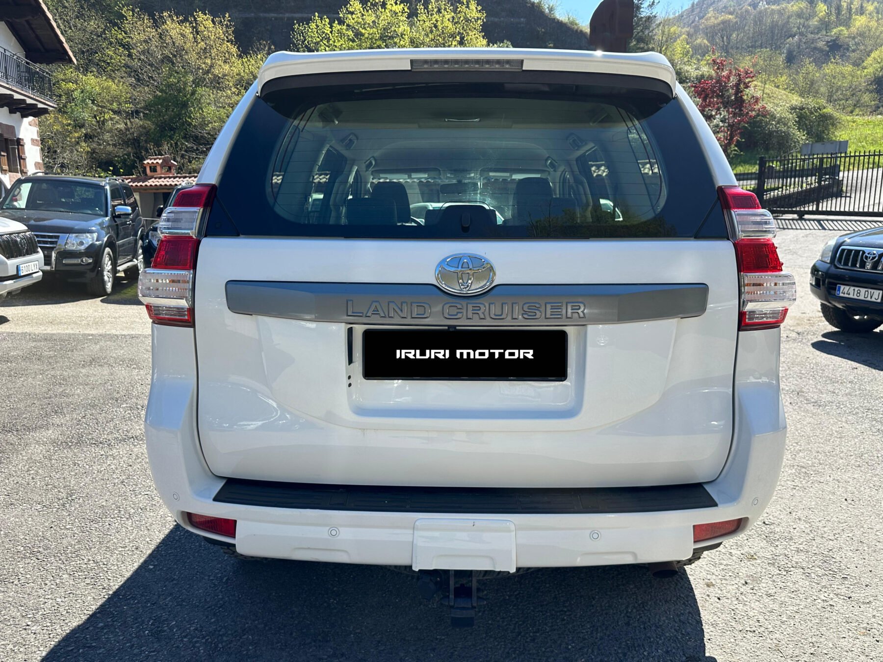 TOYOTA Land Cruiser 2.8 D4D VX AUTO