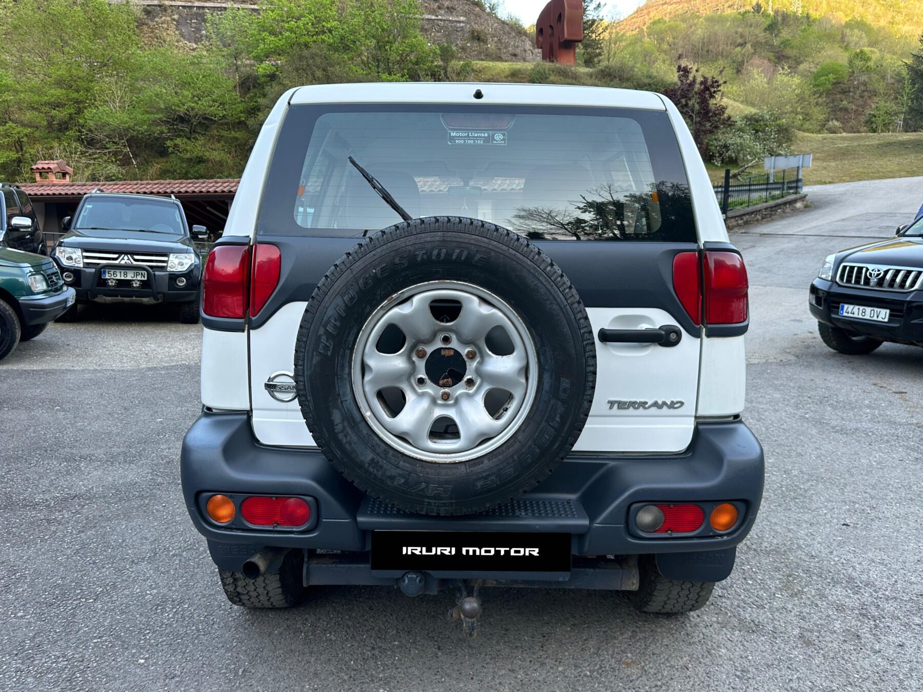 NISSAN Terrano 2.7 TDi Comfort 3p