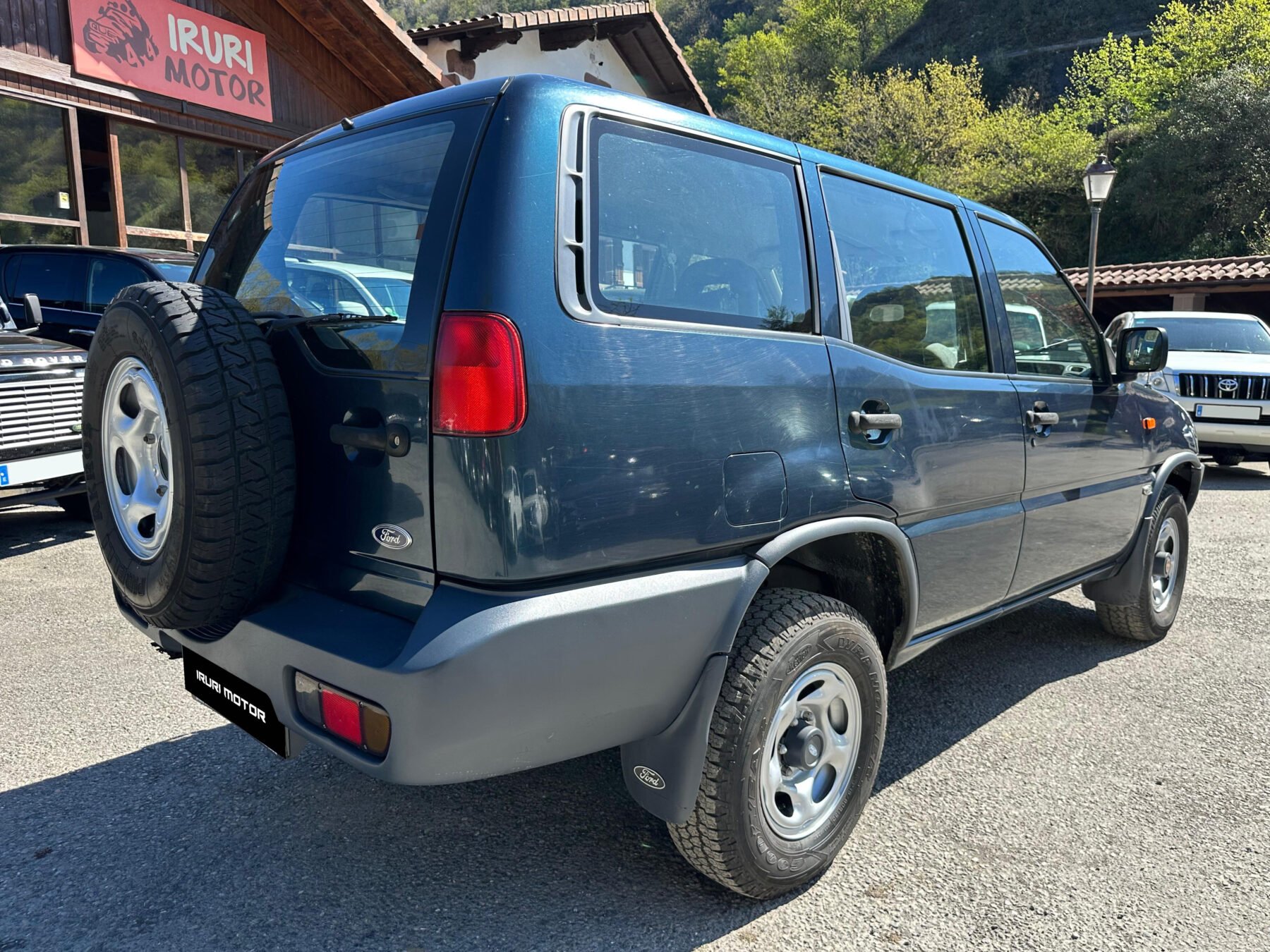 NISSAN Terrano II 2.7 TD LX