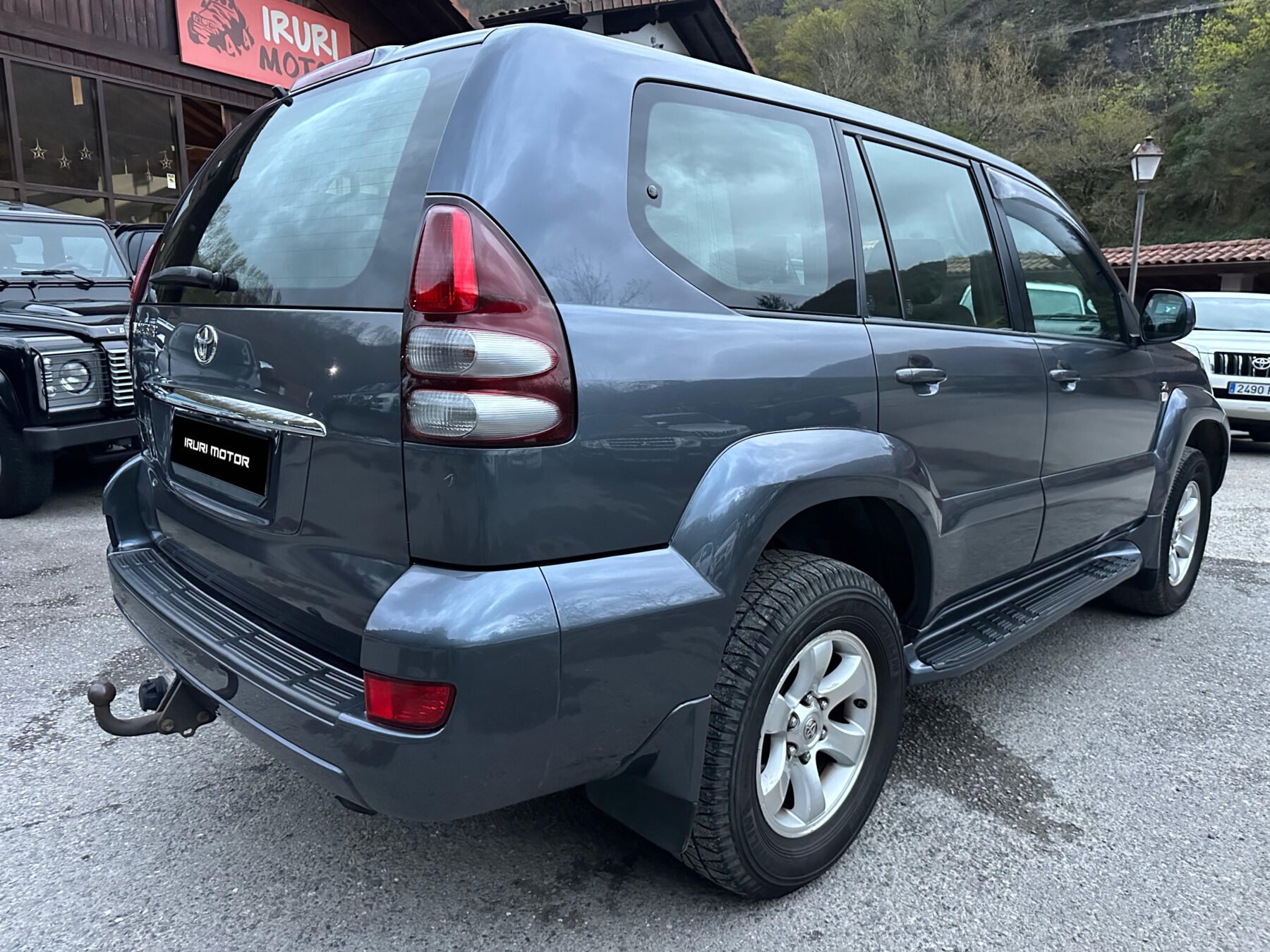 TOYOTA Land Cruiser 3.0 D4D VX