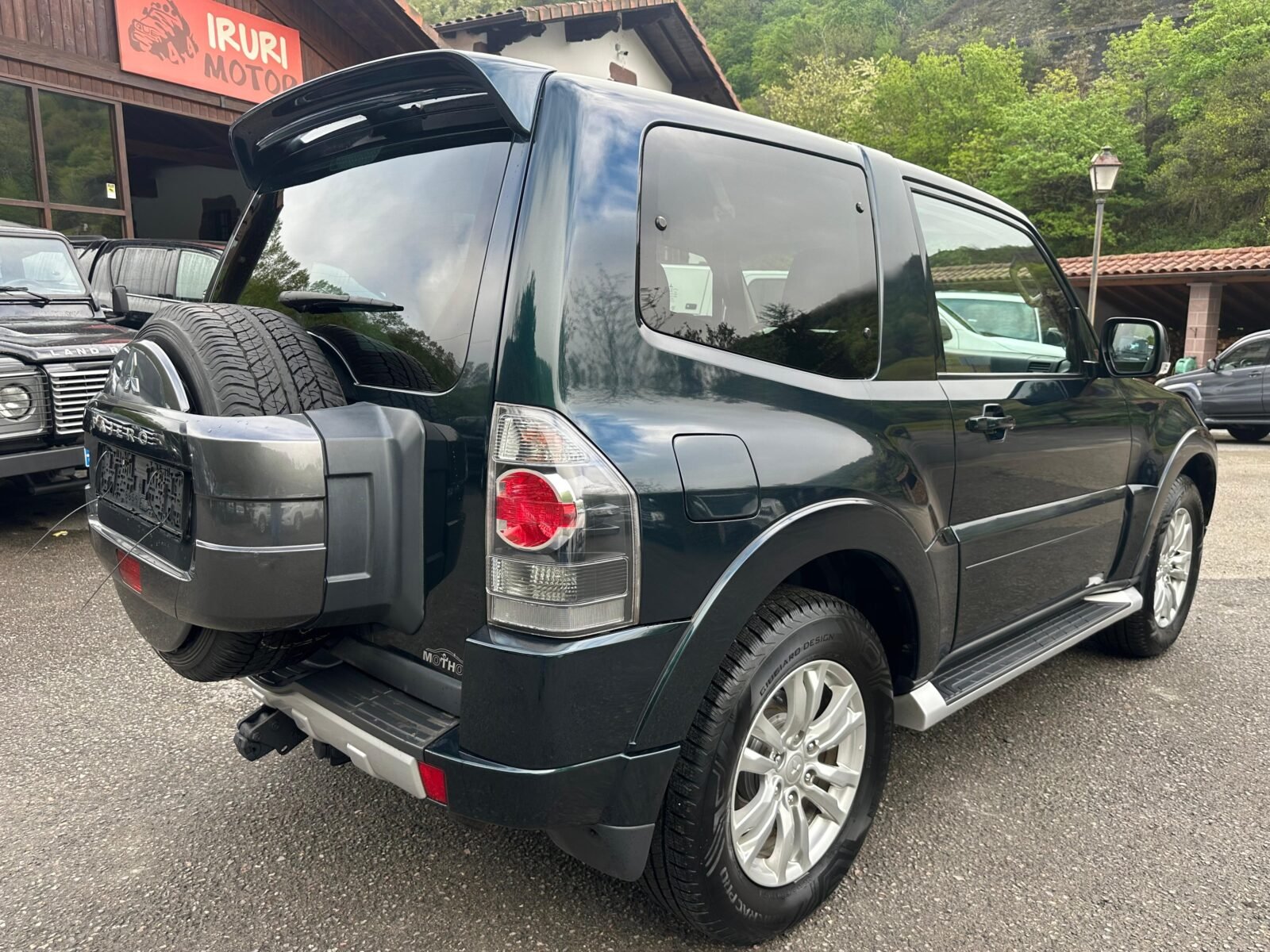 MITSUBISHI Montero 3.2 DID Spirit