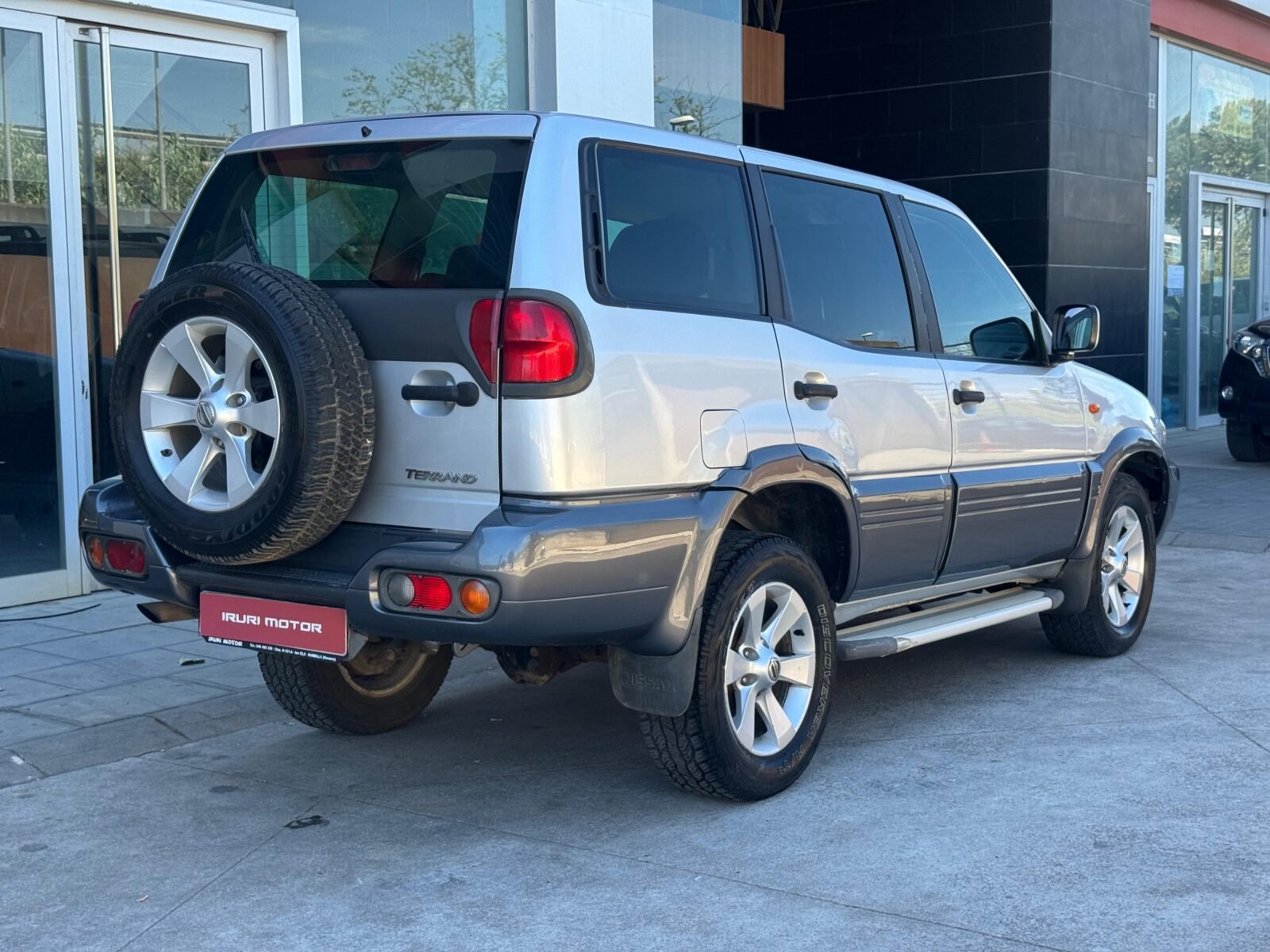 NISSAN Terrano 3.0DI Sport 5p