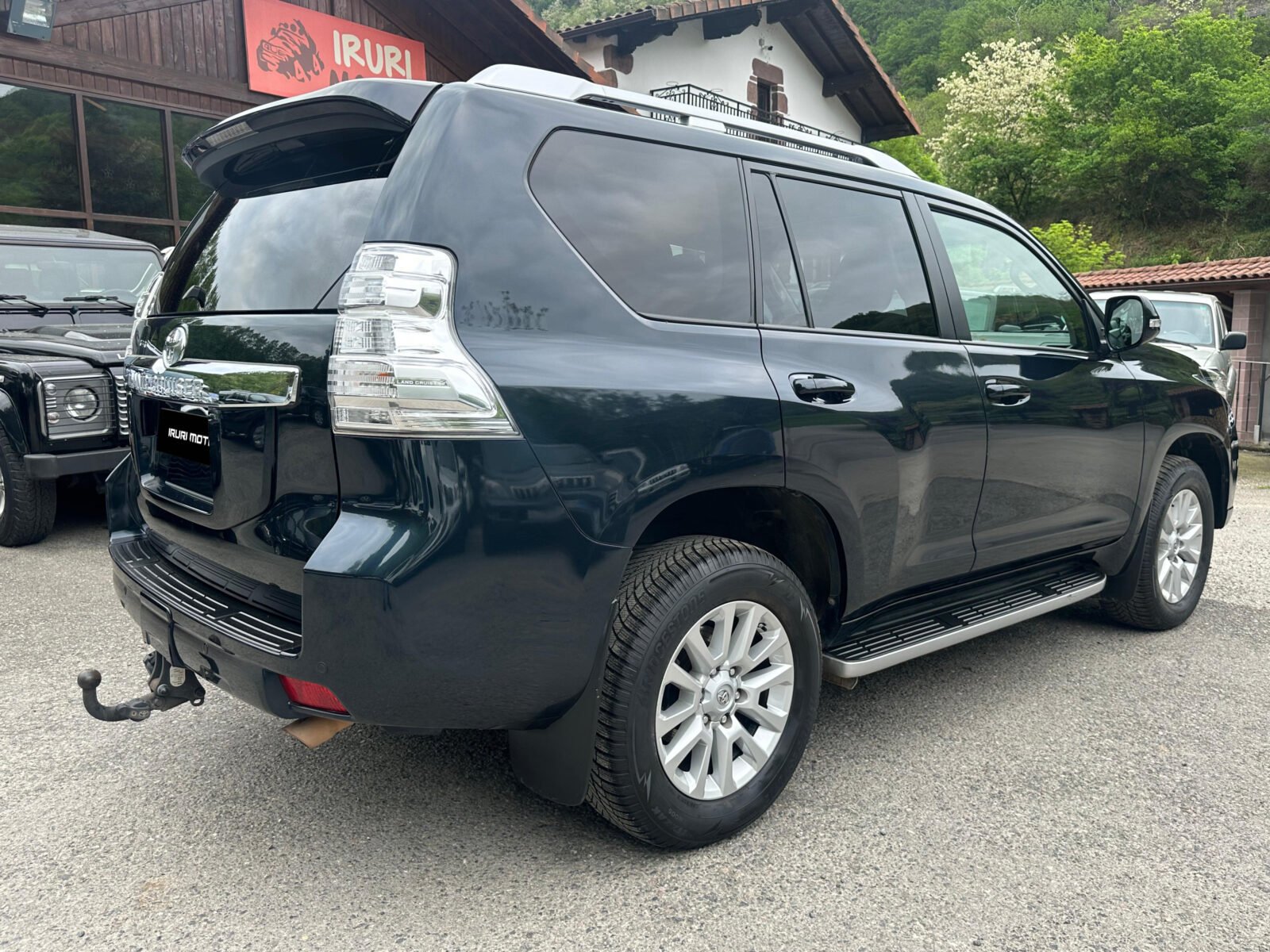 TOYOTA Land Cruiser 2.8 D4D LIMITED AUTO
