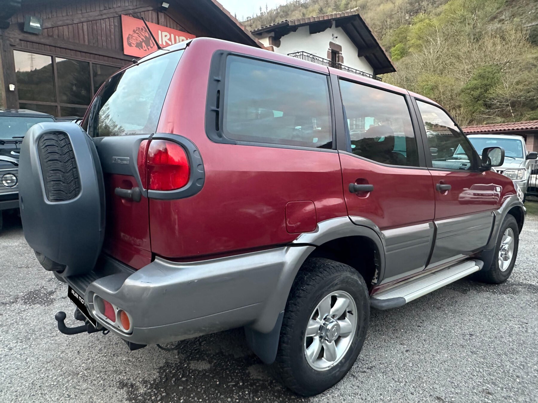 NISSAN Terrano II 2.7 TDi Elegance 5p