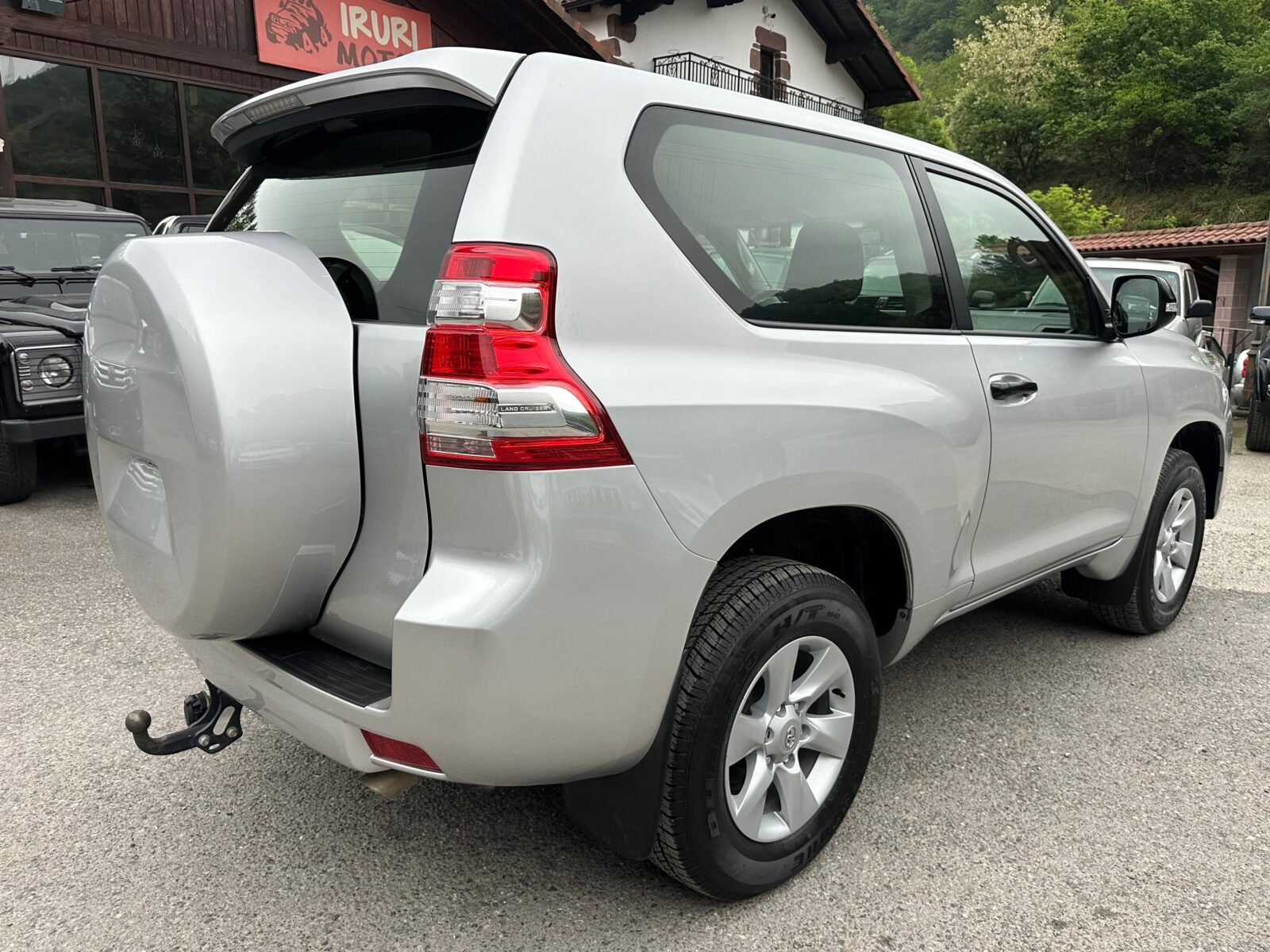 TOYOTA Land Cruiser 2.8 D4D GX
