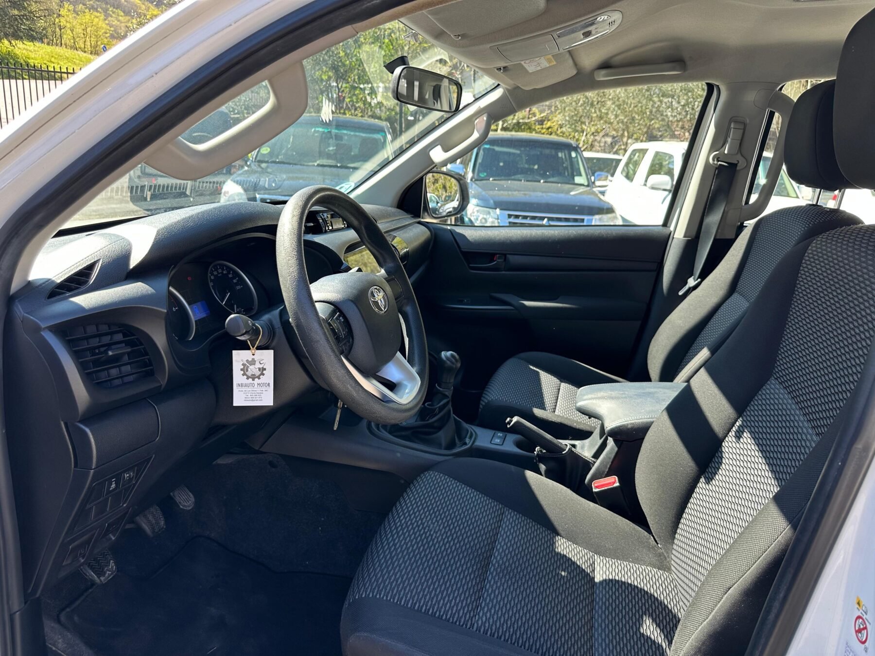 TOYOTA Hilux 2.4 D4D Cabina Doble GX 4x4