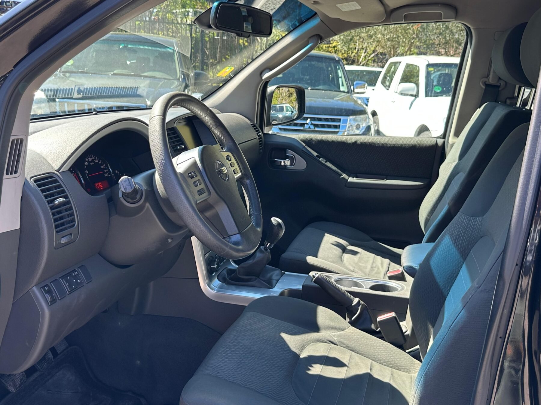 NISSAN Pathfinder 2.5dCi 190 CV SE 7 Plazas