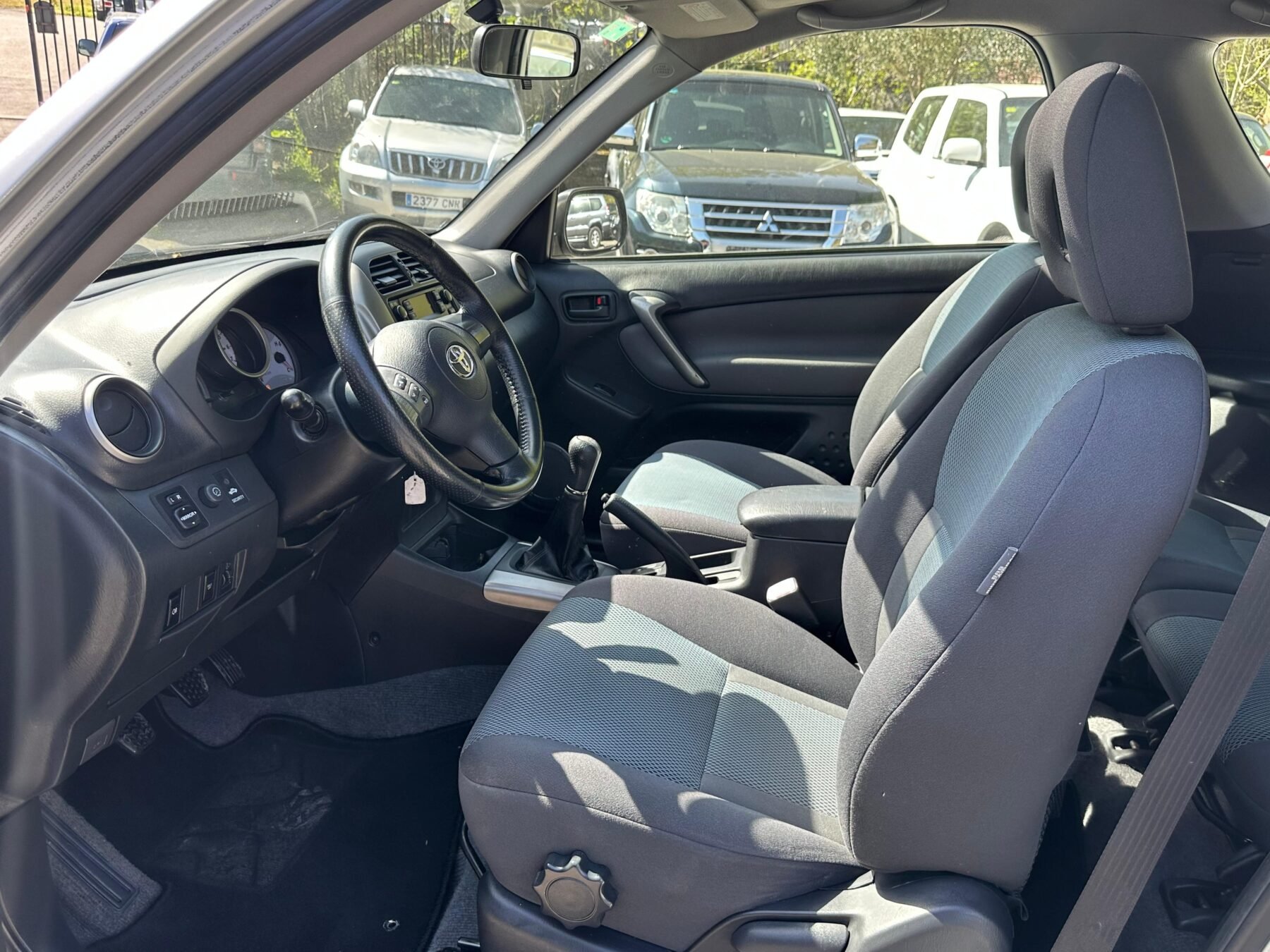 TOYOTA Rav4 2.0 D4D Sol 4X4