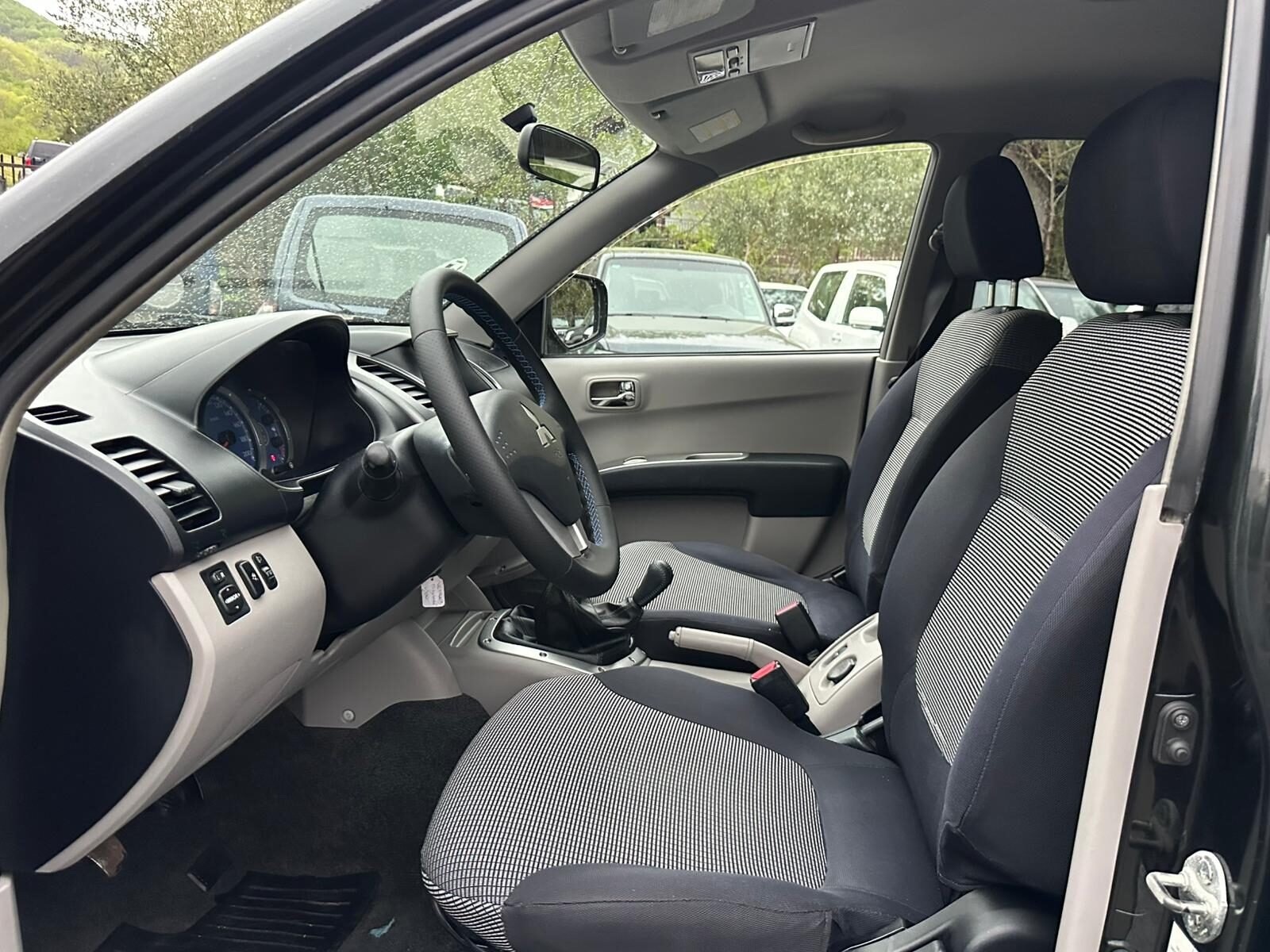 MITSUBISHI L200 2.5 DID Double Cab Intense Plus