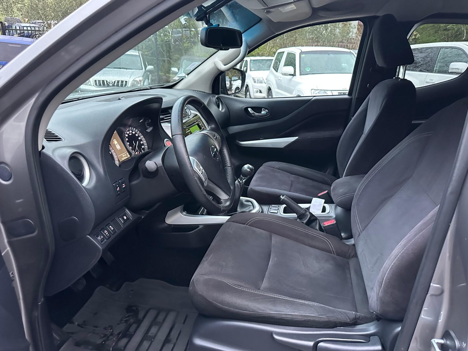 NISSAN Navara KingCab 4X4