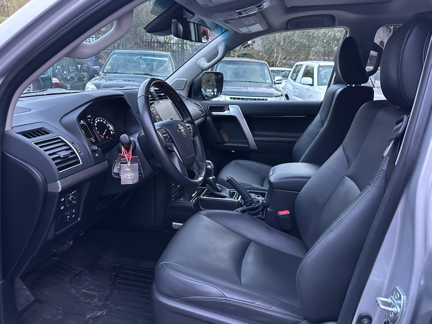 TOYOTA Land Cruiser 2.8 D4D LIMITED AUTO