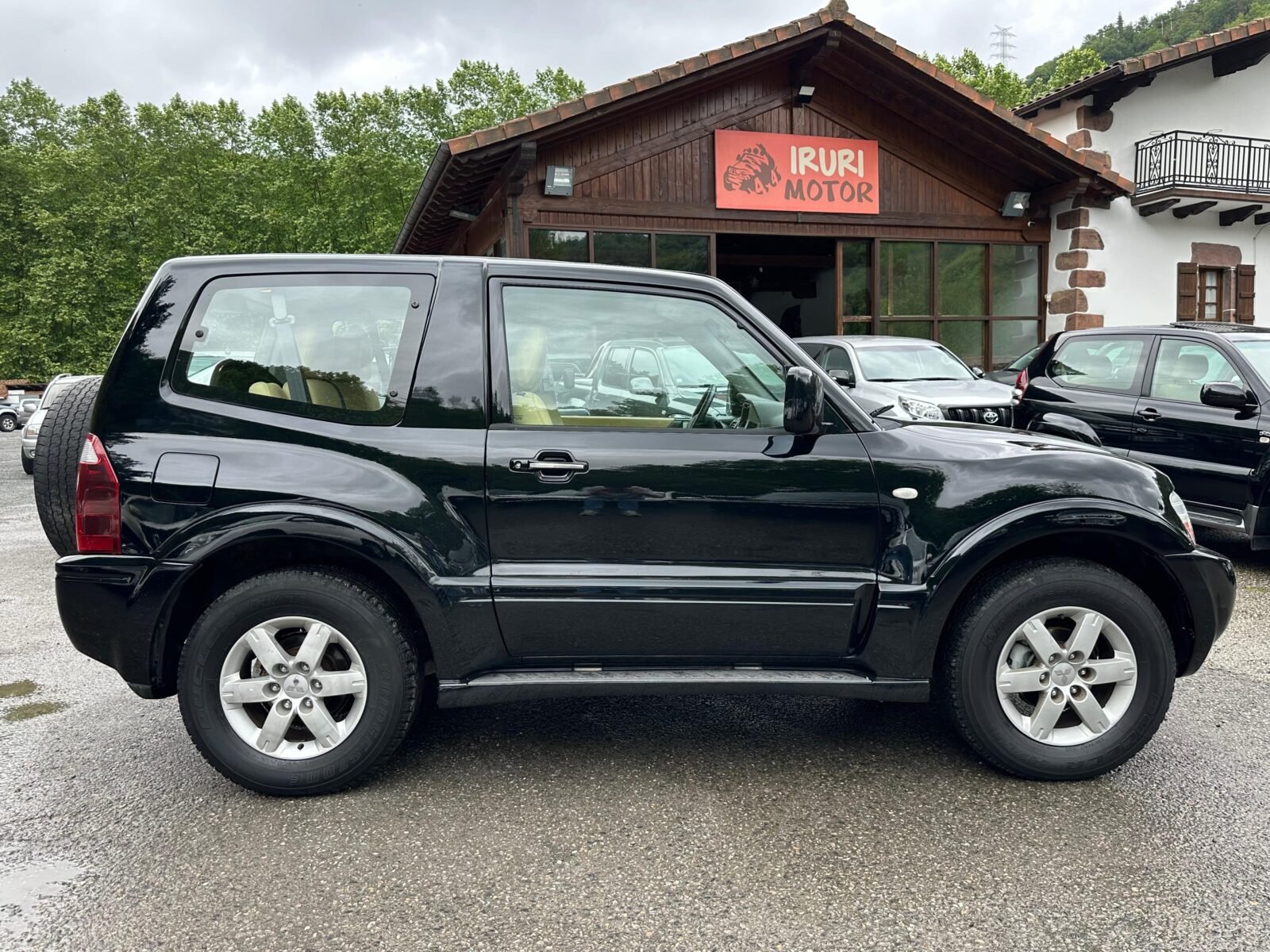 MITSUBISHI Montero 3.2 DID Intense