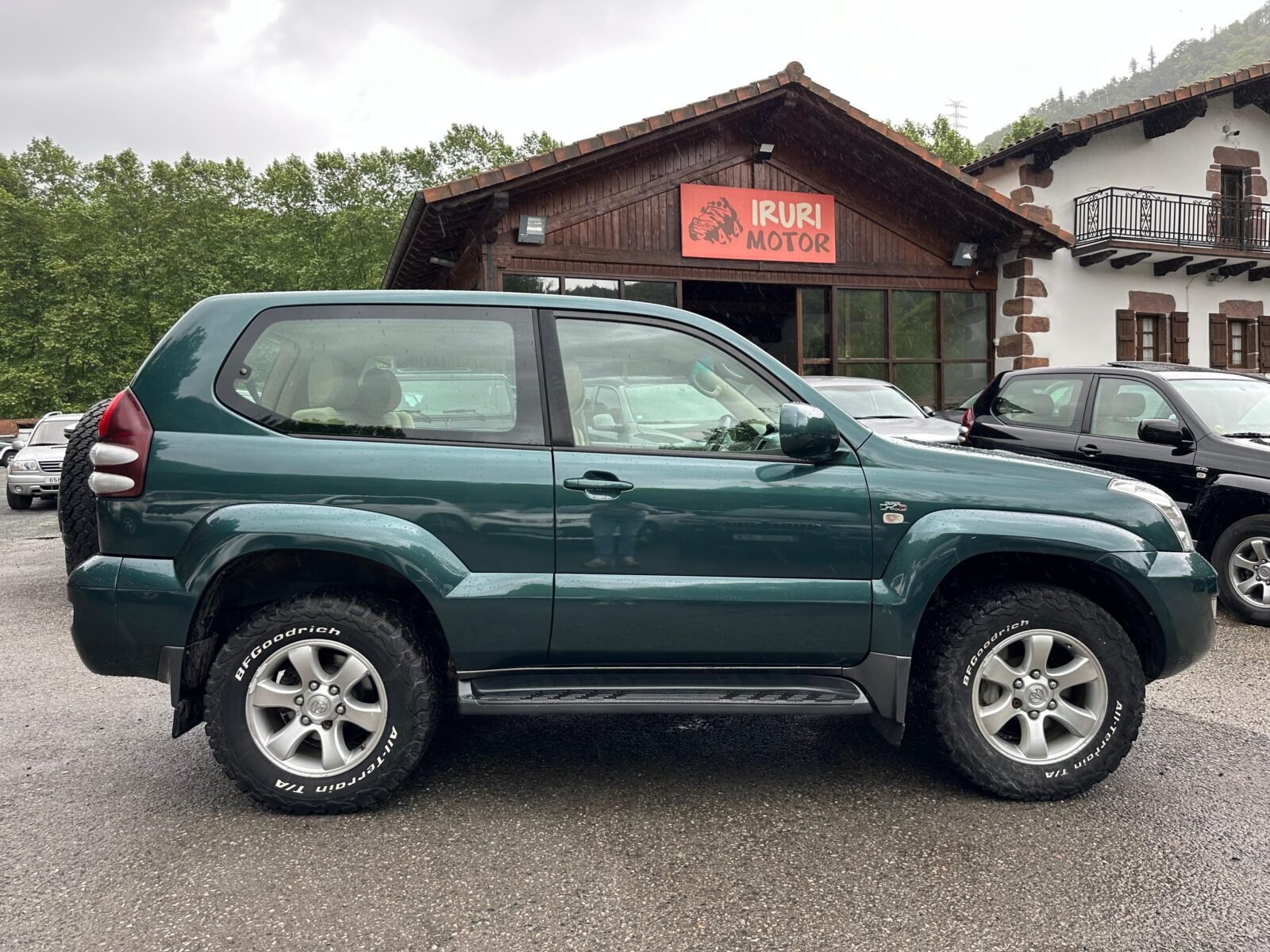 TOYOTA Land Cruiser 3.0 D4D VX