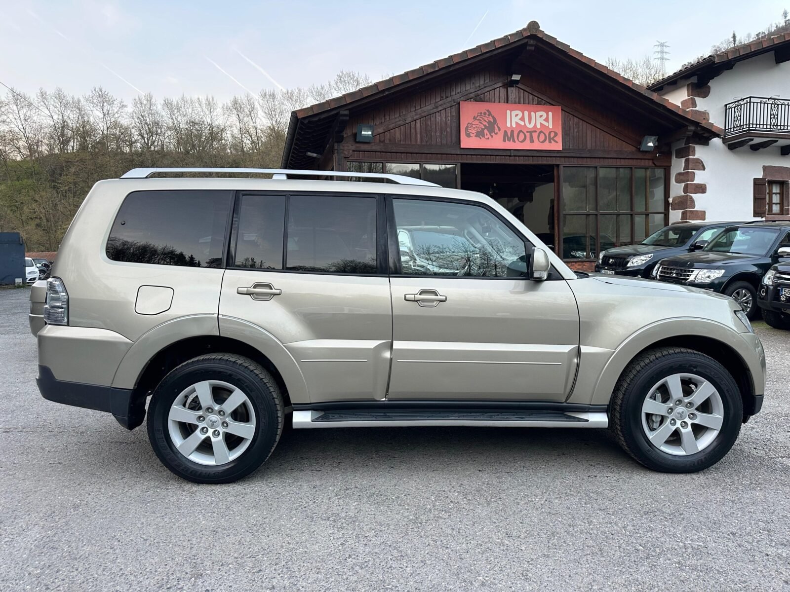 MITSUBISHI Montero 3.2 DID Intense
