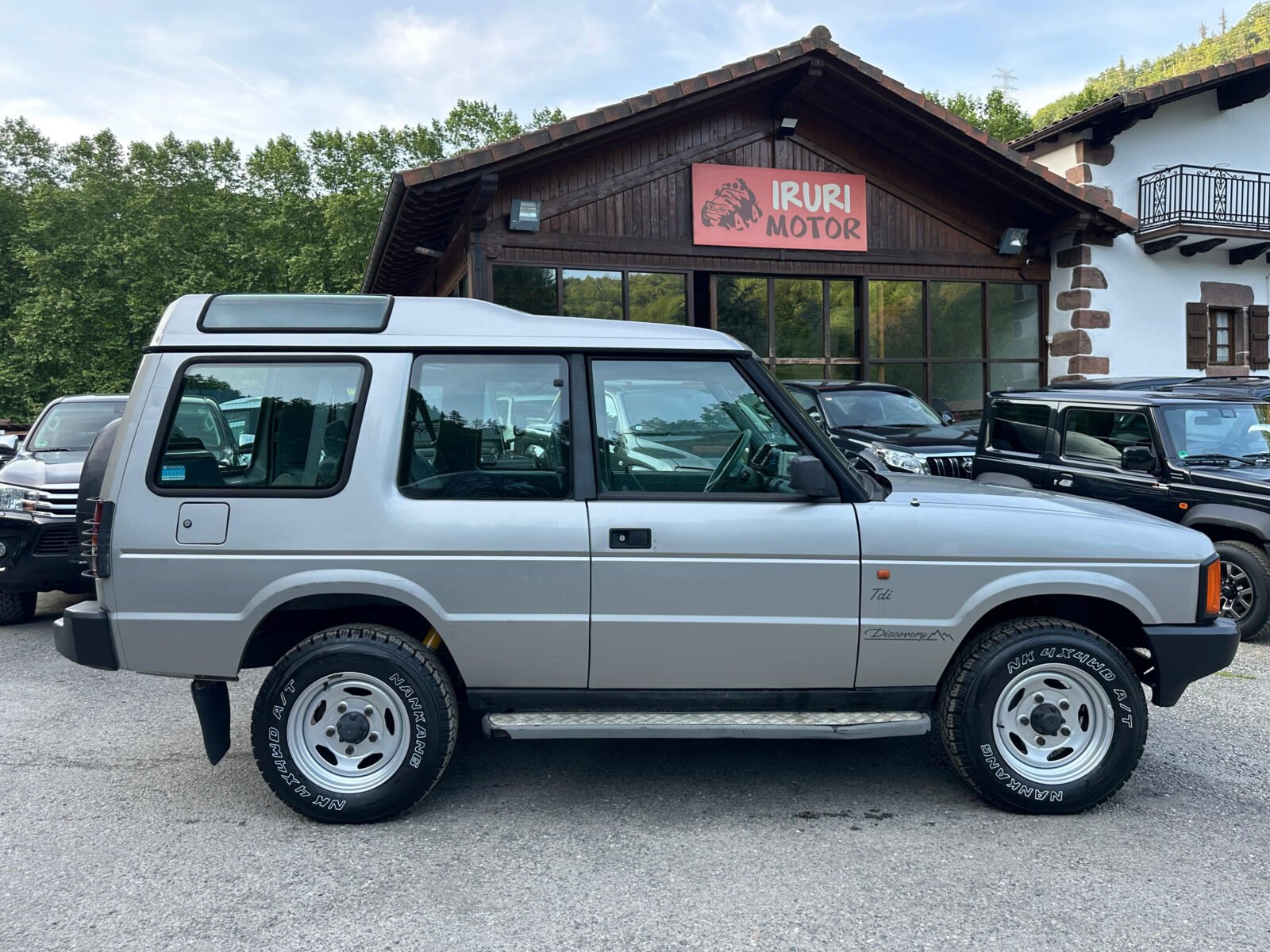 LAND-ROVER Discovery 2.5 BASE TDI