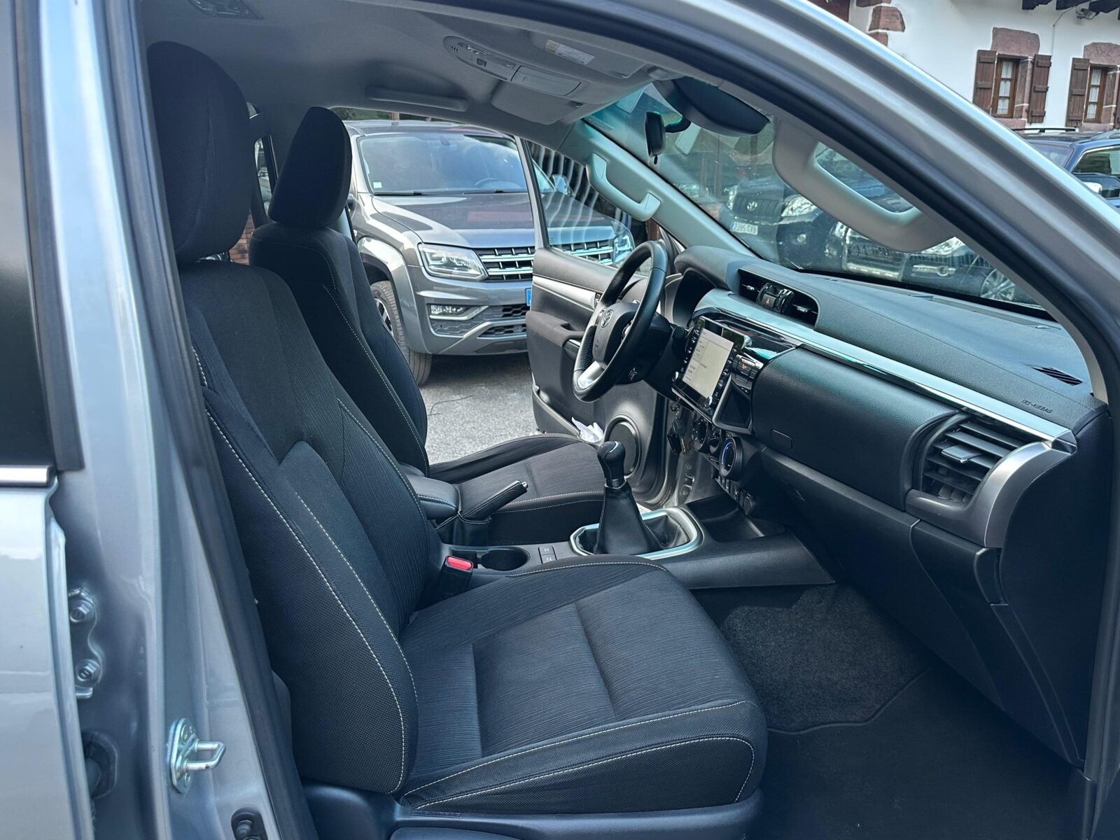 TOYOTA Hilux 2.8 D4D 150kW 204CV Cabina Doble VX