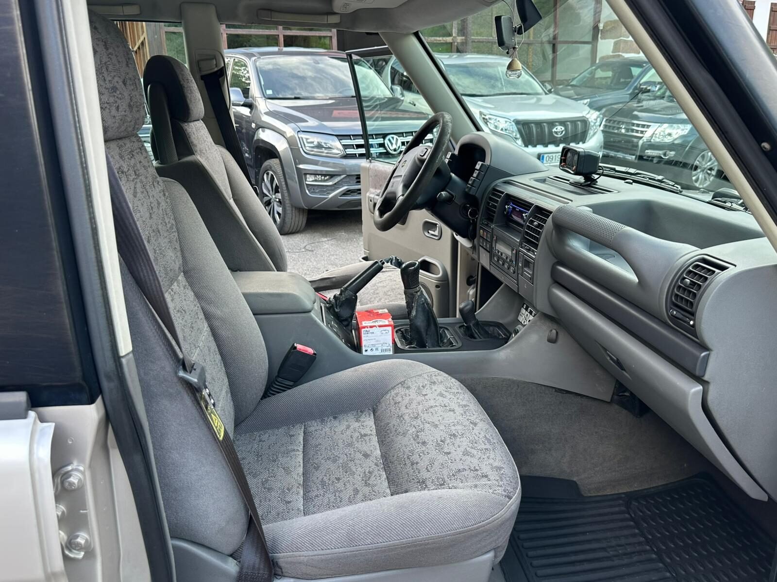 LAND-ROVER Discovery 2.5 TD5 S