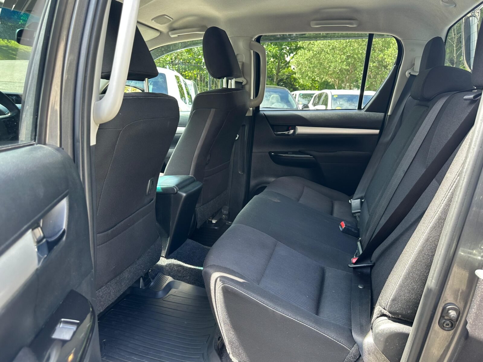 TOYOTA Hilux 2.8 D4D 150kW 204 C. Doble VXL AT