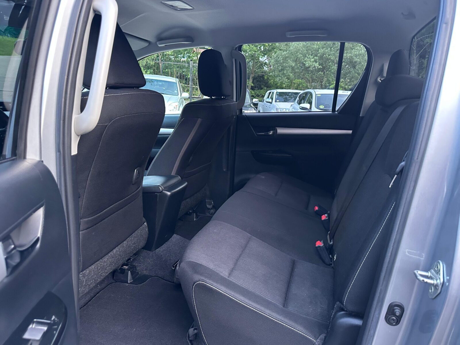 TOYOTA Hilux 2.8 D4D 150kW 204CV Cabina Doble VX