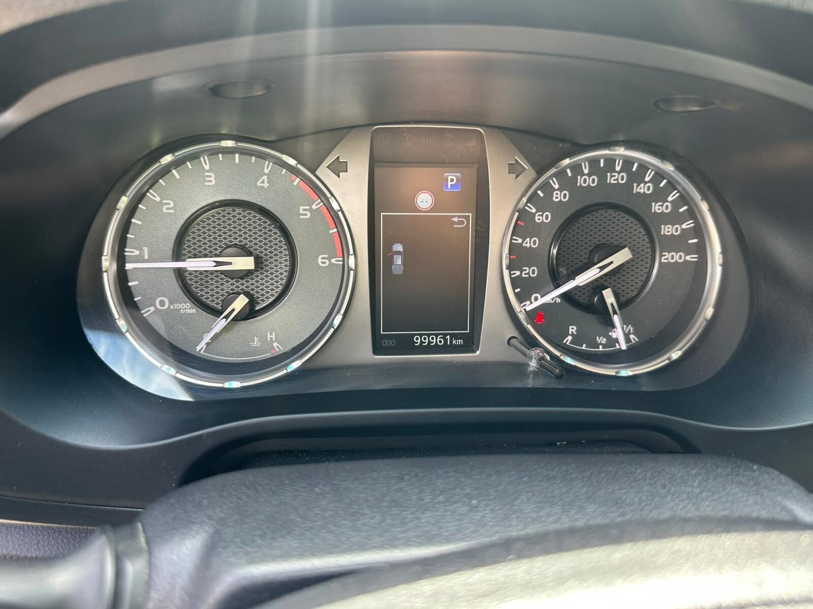 TOYOTA Hilux 2.8 D4D 150kW 204 C. Doble VXL AT