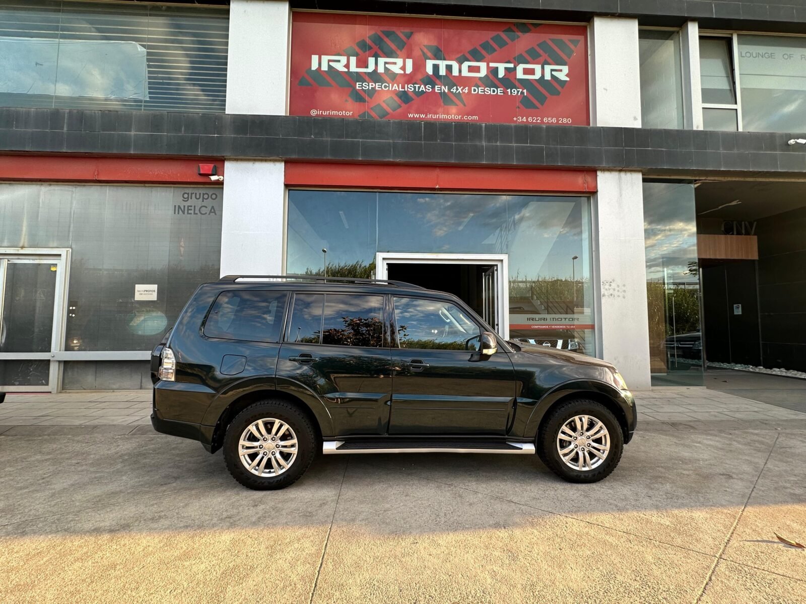 MITSUBISHI Montero 3.2 DID Kaiteki Auto