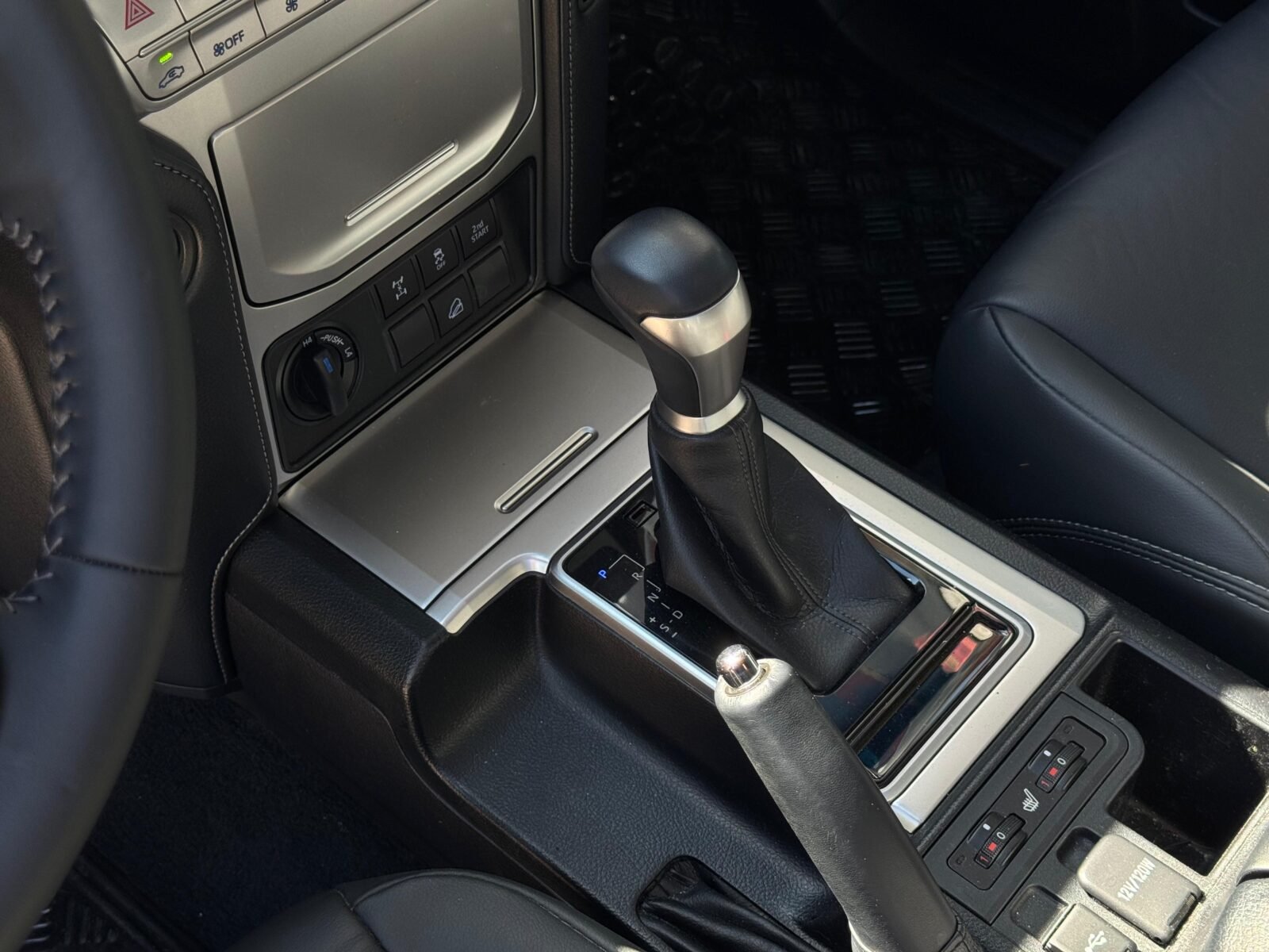 TOYOTA Land Cruiser 2.8 D4D VXL AUTO