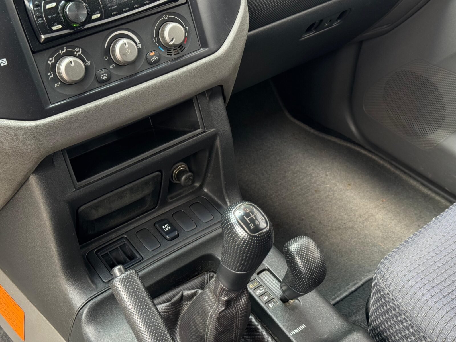 MITSUBISHI Montero 2.5 TDI Sahel