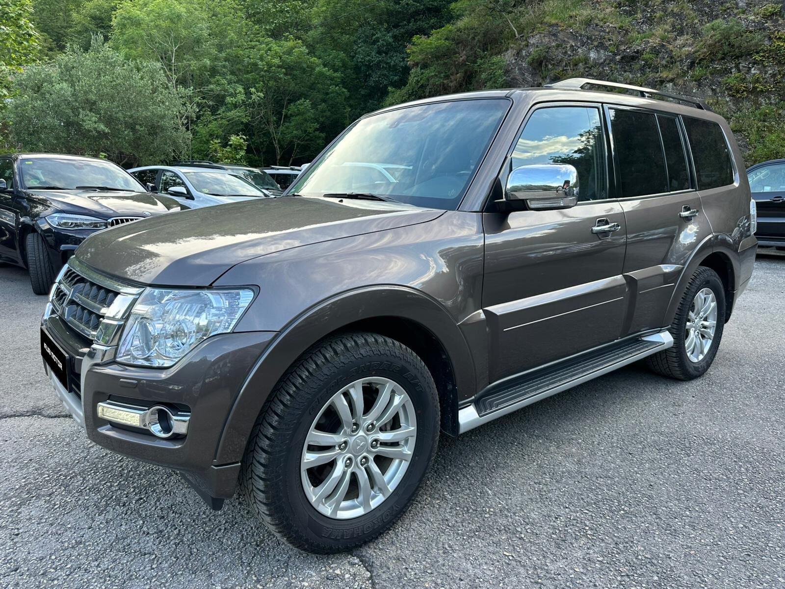 MITSUBISHI Montero 3.2 DID Kaiteki Auto