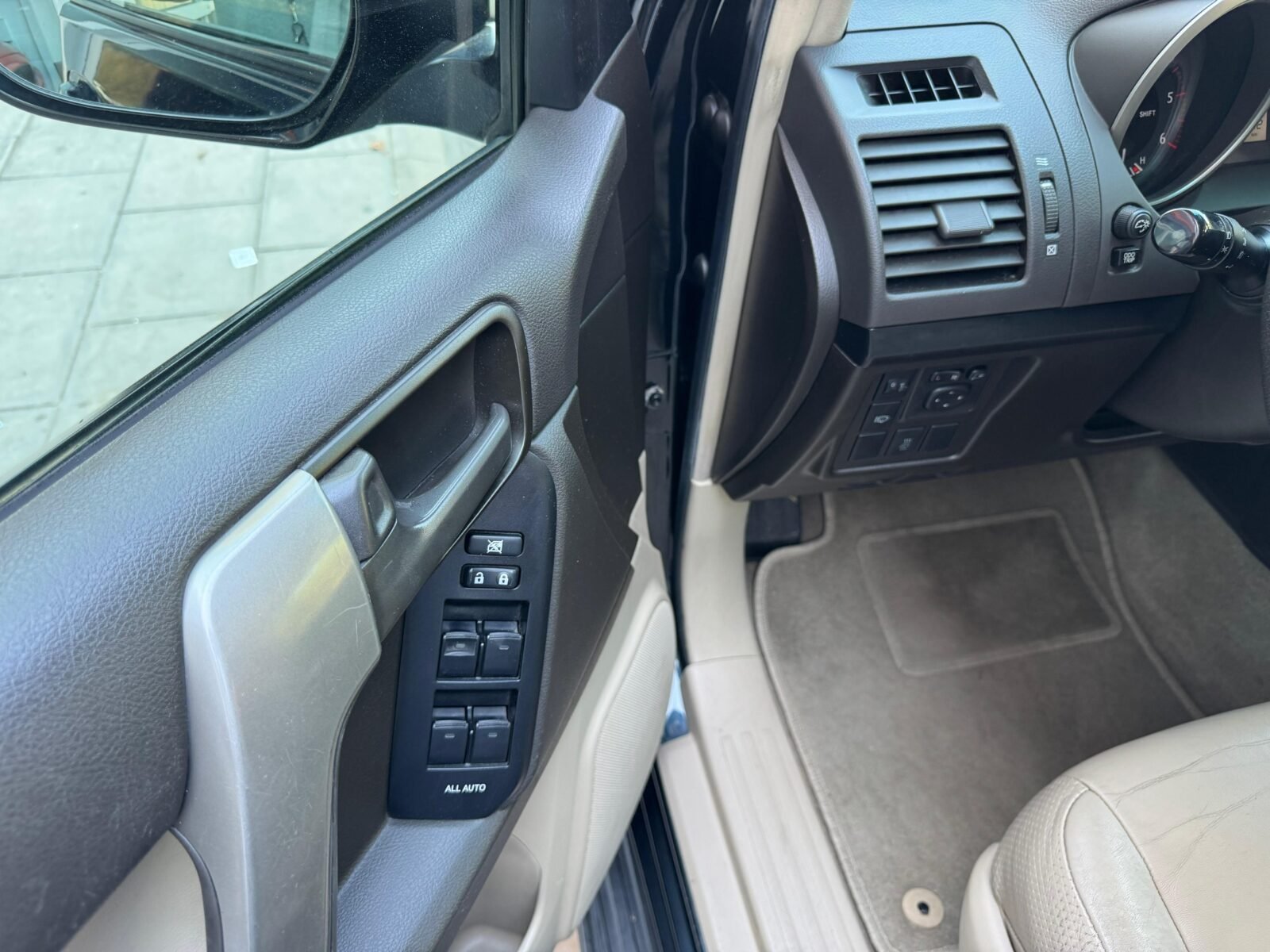 TOYOTA Land Cruiser 3.0 D4D VX 7 plazas