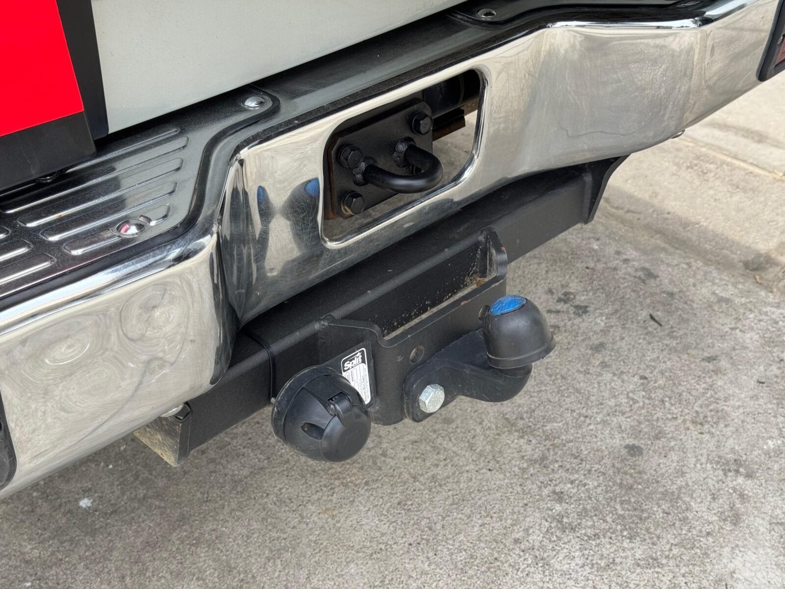 MITSUBISHI Montero LARGO 3.0V6 GLS LUJO