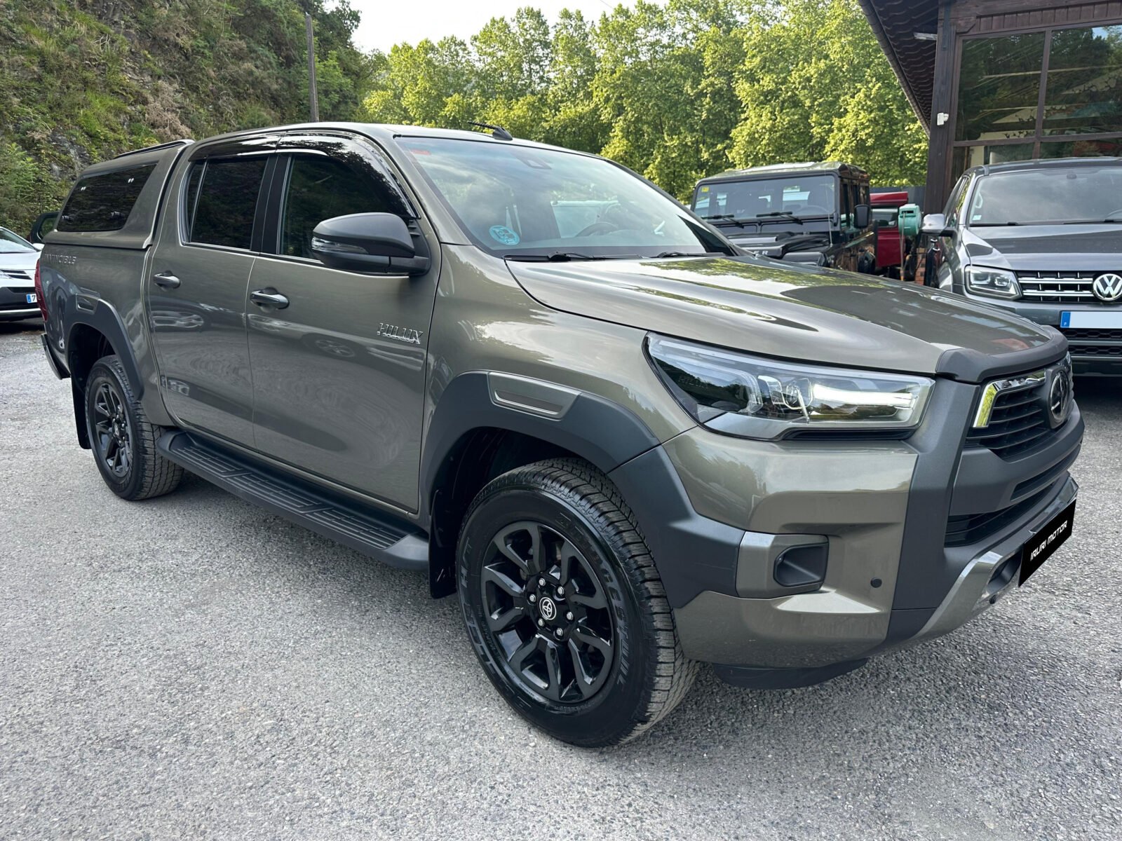TOYOTA Hilux 2.8 D4D 150kW 204 C. Doble invincible AT