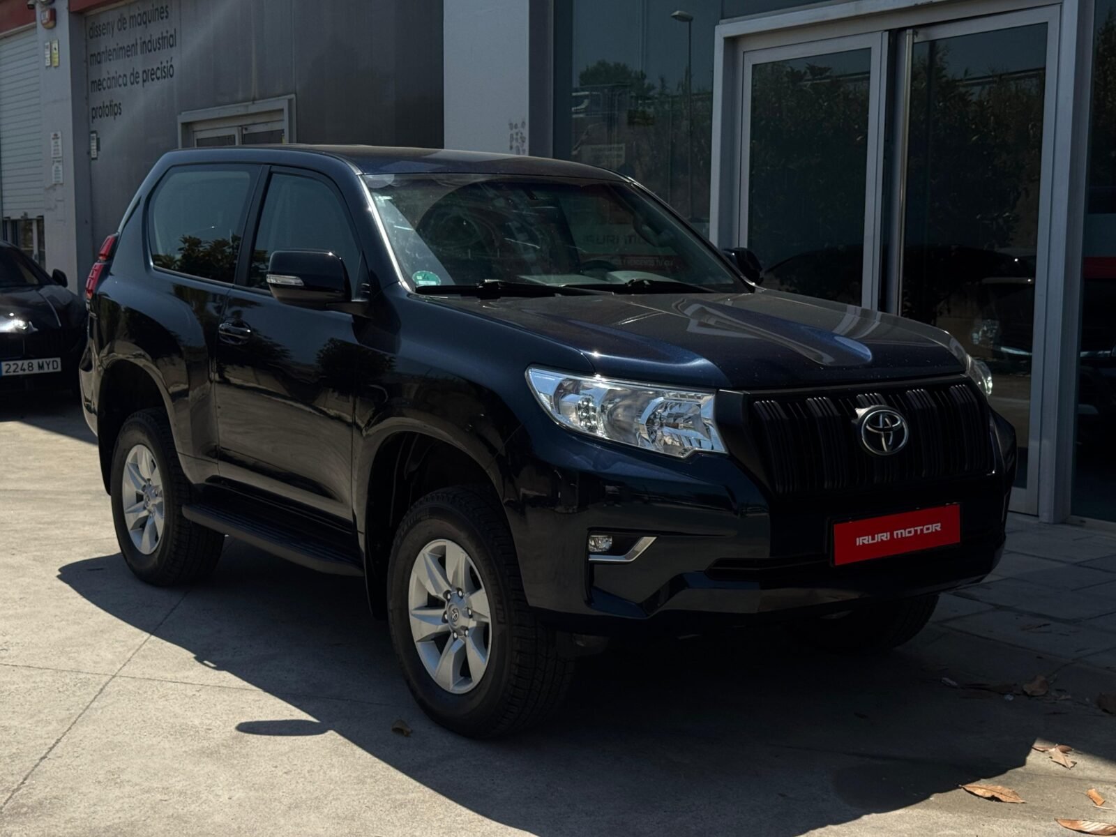 TOYOTA Land Cruiser 2.8 D4D VX AUTO
