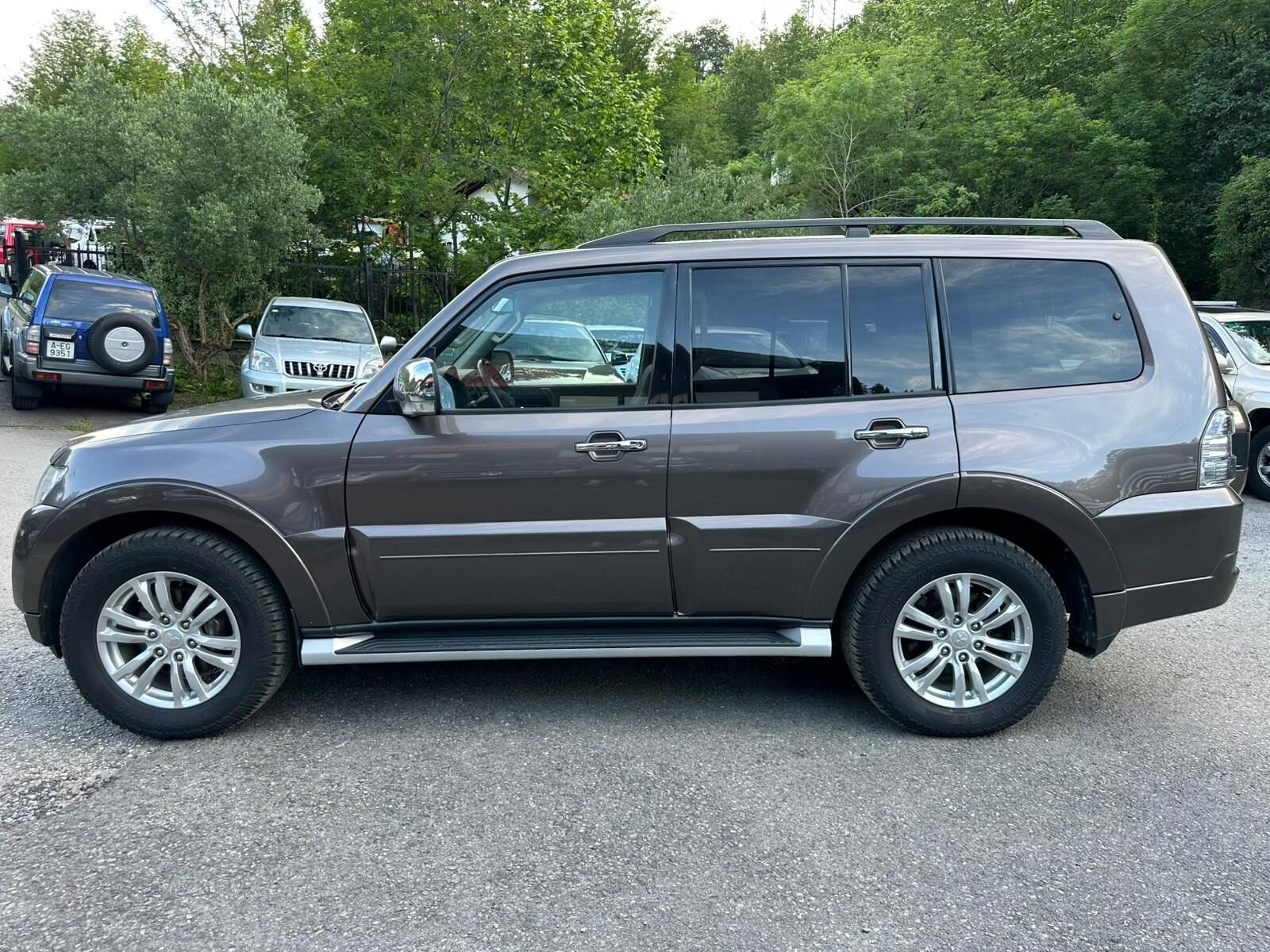 MITSUBISHI Montero 3.2 DID Kaiteki Auto