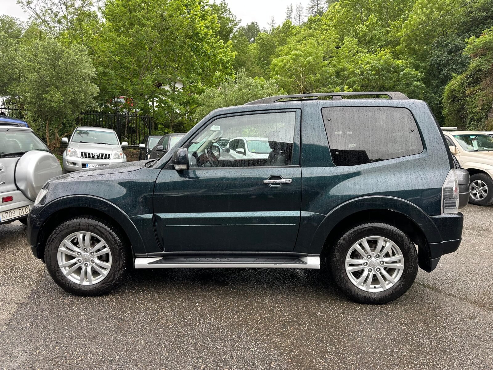 MITSUBISHI Montero 3.2 DID Kaiteki Auto