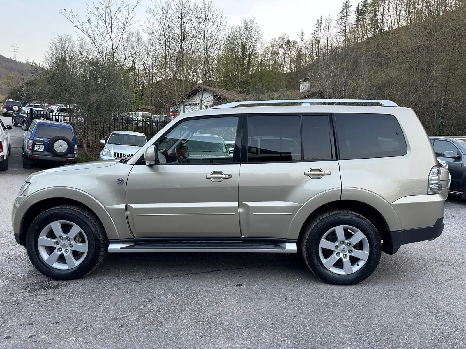 MITSUBISHI Montero 3.2 DID Intense
