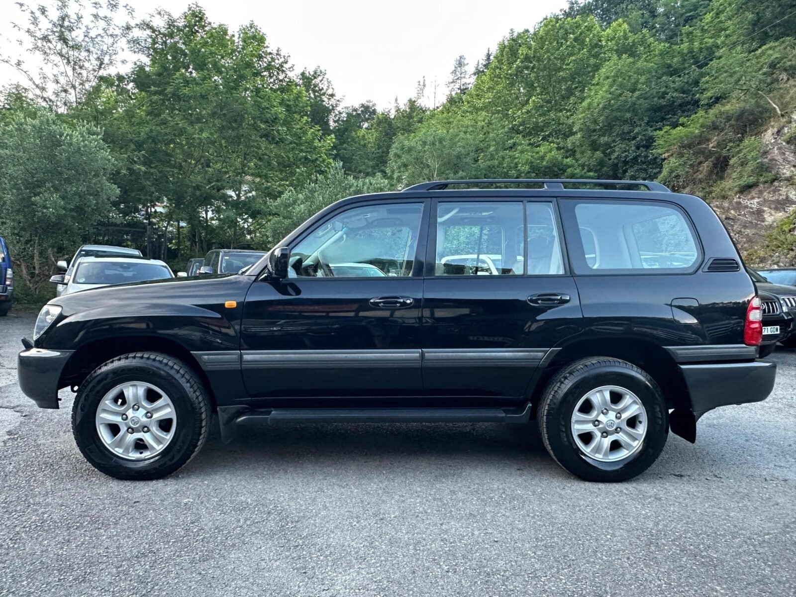 TOYOTA Land Cruiser 100 4.2 TDI VX AUTO CUERO