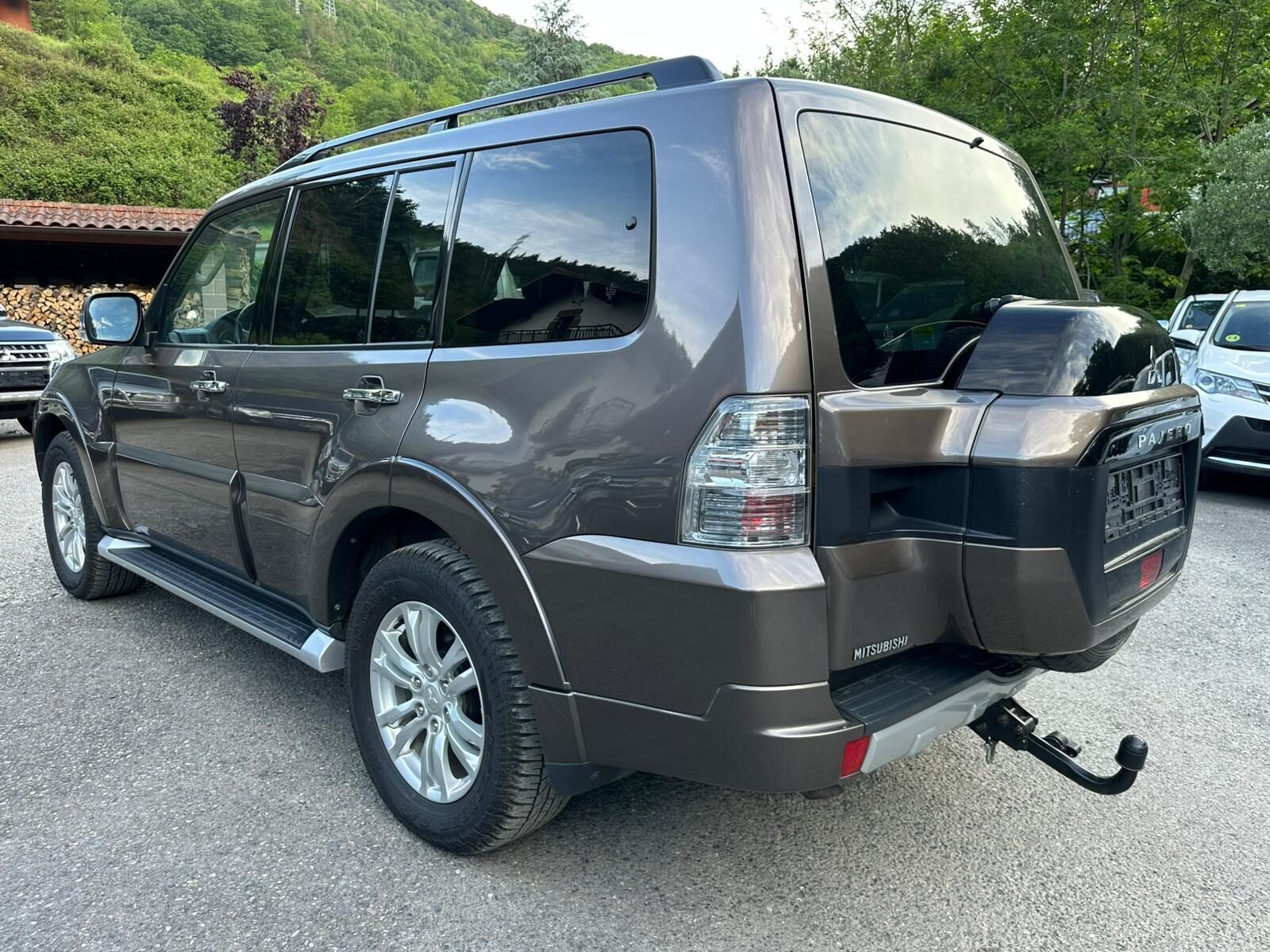MITSUBISHI Montero 3.2 DID Kaiteki Auto