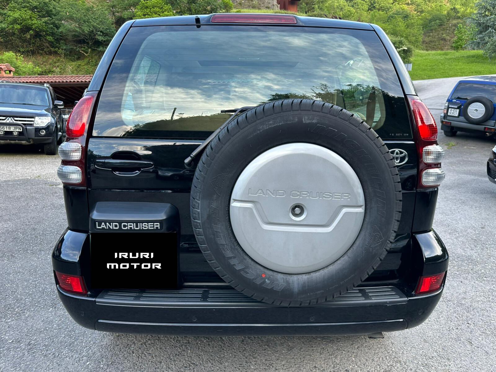 TOYOTA Land Cruiser 3.0 D4D 173CV VX