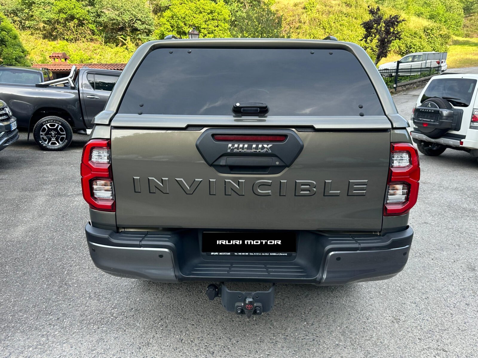 TOYOTA Hilux 2.8 D4D 150kW 204 C. Doble invincible AT