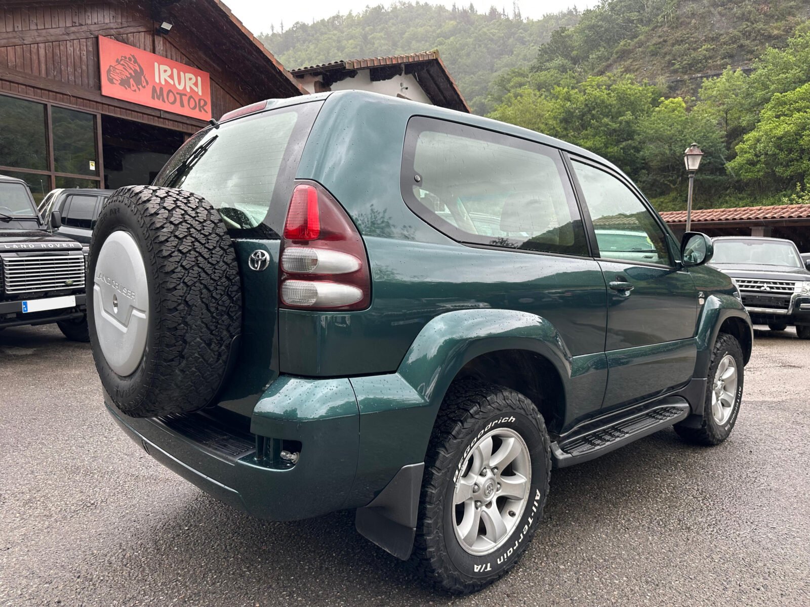 TOYOTA Land Cruiser 3.0 D4D VX