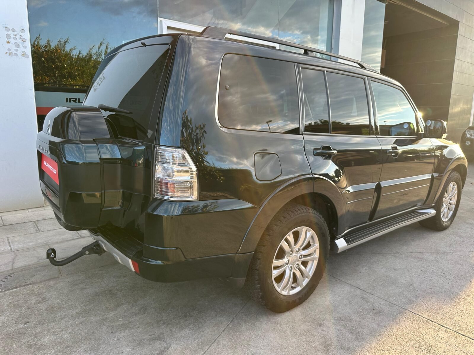 MITSUBISHI Montero 3.2 DID Kaiteki Auto
