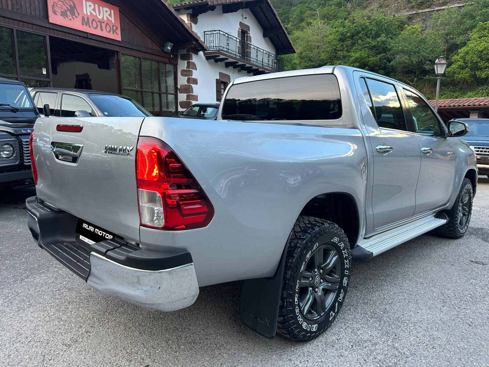TOYOTA Hilux 2.8 D4D 150kW 204CV Cabina Doble VX