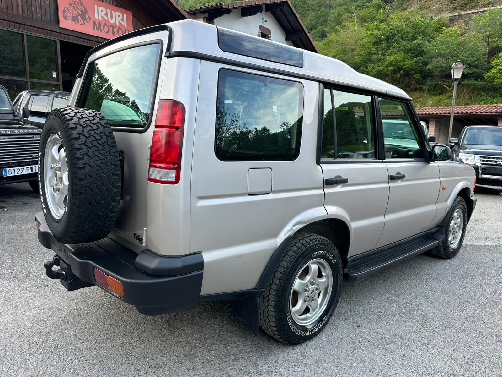 LAND-ROVER Discovery 2.5 TD5 S
