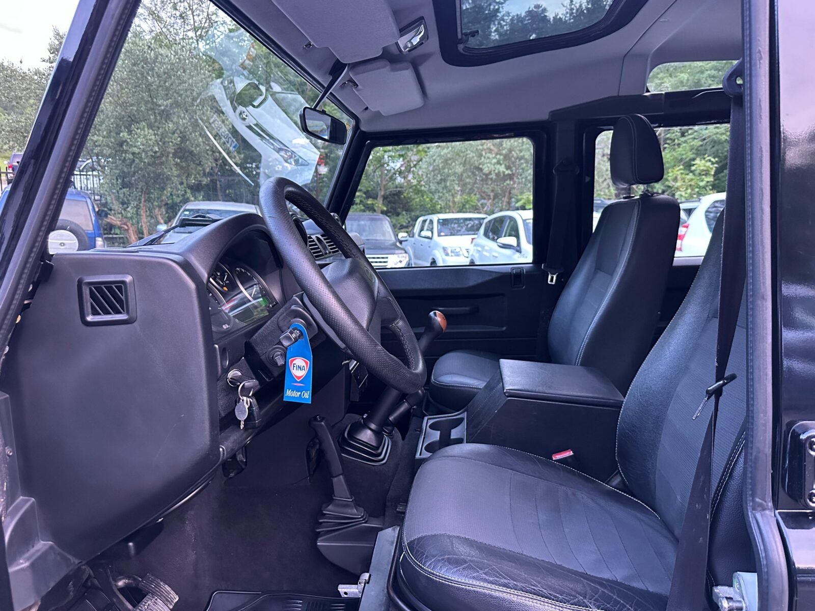 LAND-ROVER Defender 110 SW SE