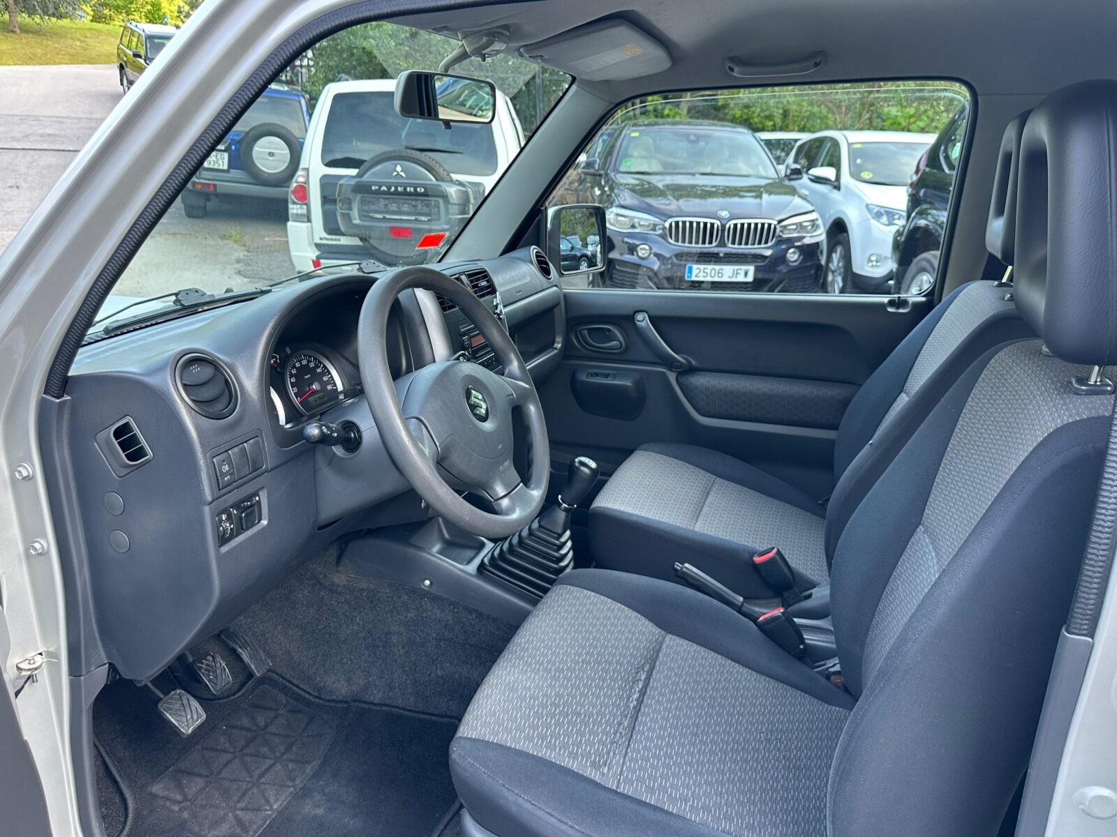 SUZUKI Jimny 1.5 DDiS Euro IV Techo Metálico